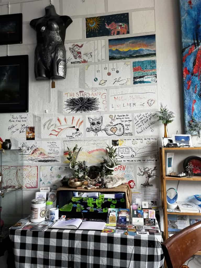 ingos art cafe green glass and wall paint