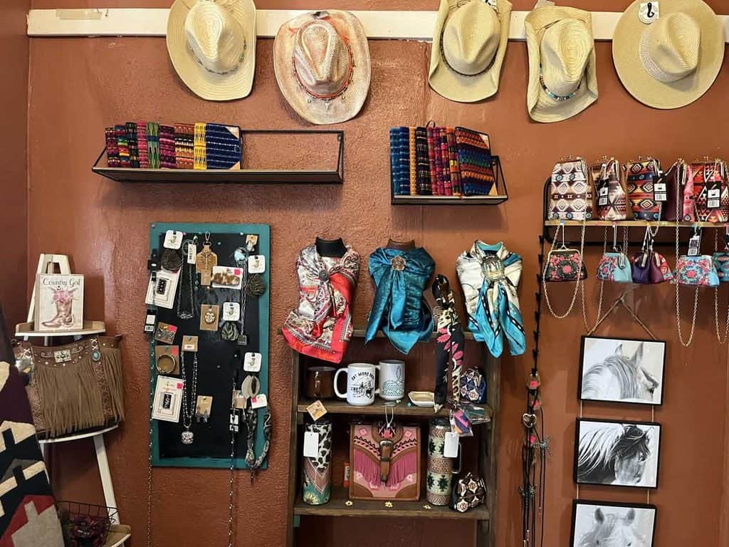 gifts at hillsboro tradin post