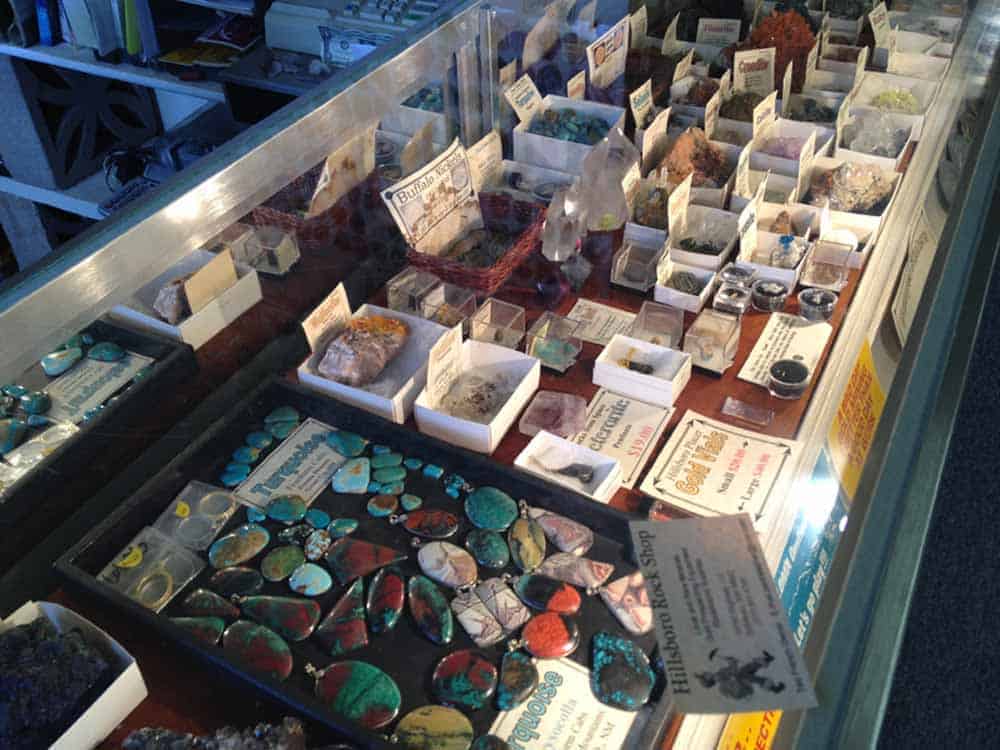 hillsboro rock shop specimens