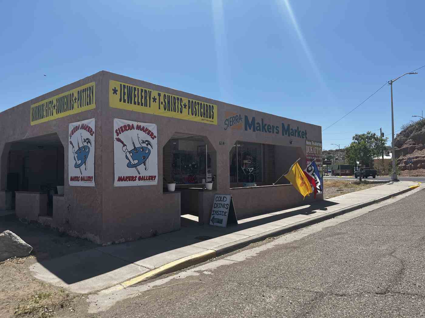 sierra makers market
