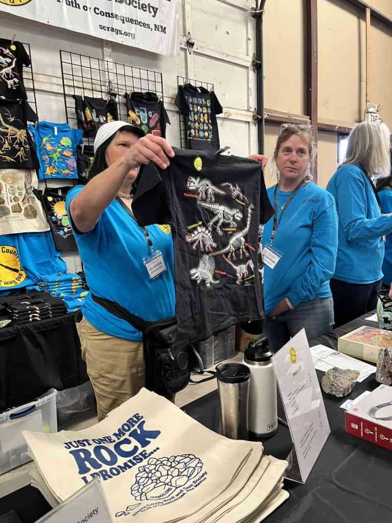 tshirts at torc rock and gem show
