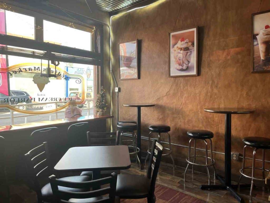 ardies ice cream seating torc nm