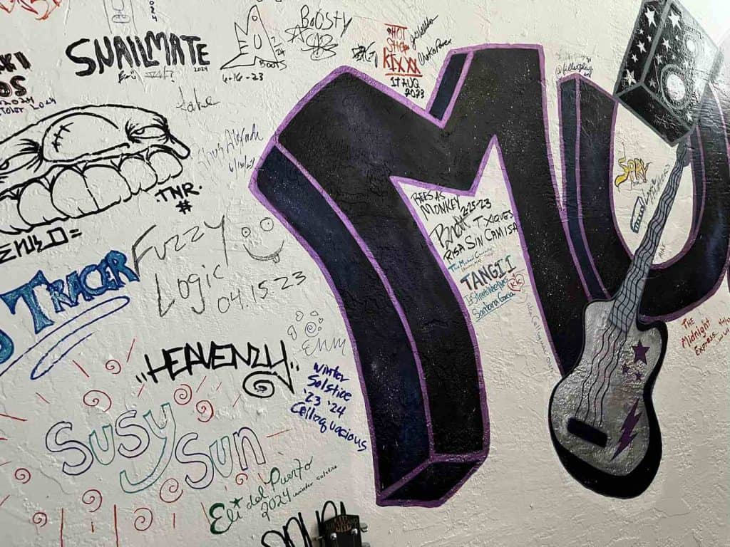 club 420 broadway event space band signing wall