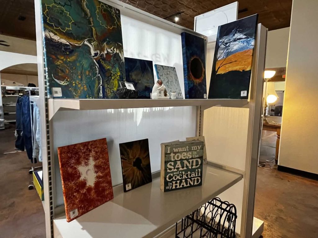 home decor at jones street secondhand truth or consequences